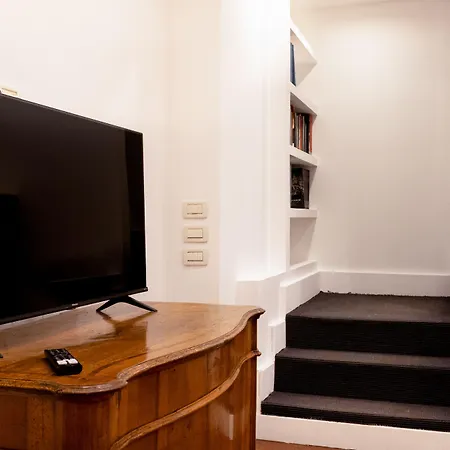 Apartmán Charme & Chic San Giacomo Řím
