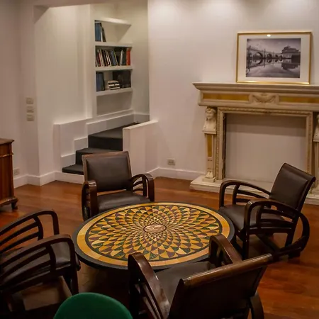 Apartment Charme & Chic San Giacomo Rom
