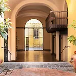 Charme & Chic San Giacomo *
